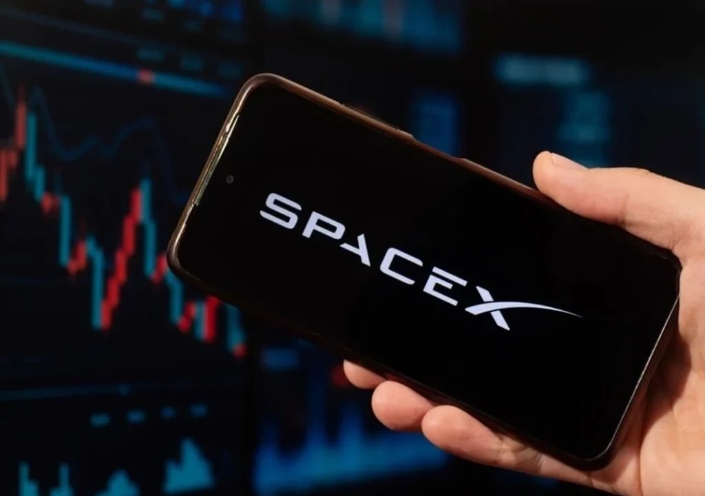 SPCX Stock Surges as Mizuho and Morgan Stanley Turn Bullish