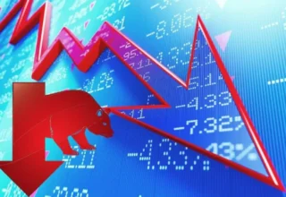 Stock Market Crash Warning as Valuations Echo the Dot-Com Bubble